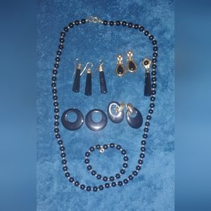 Vintage Black Jewelry set